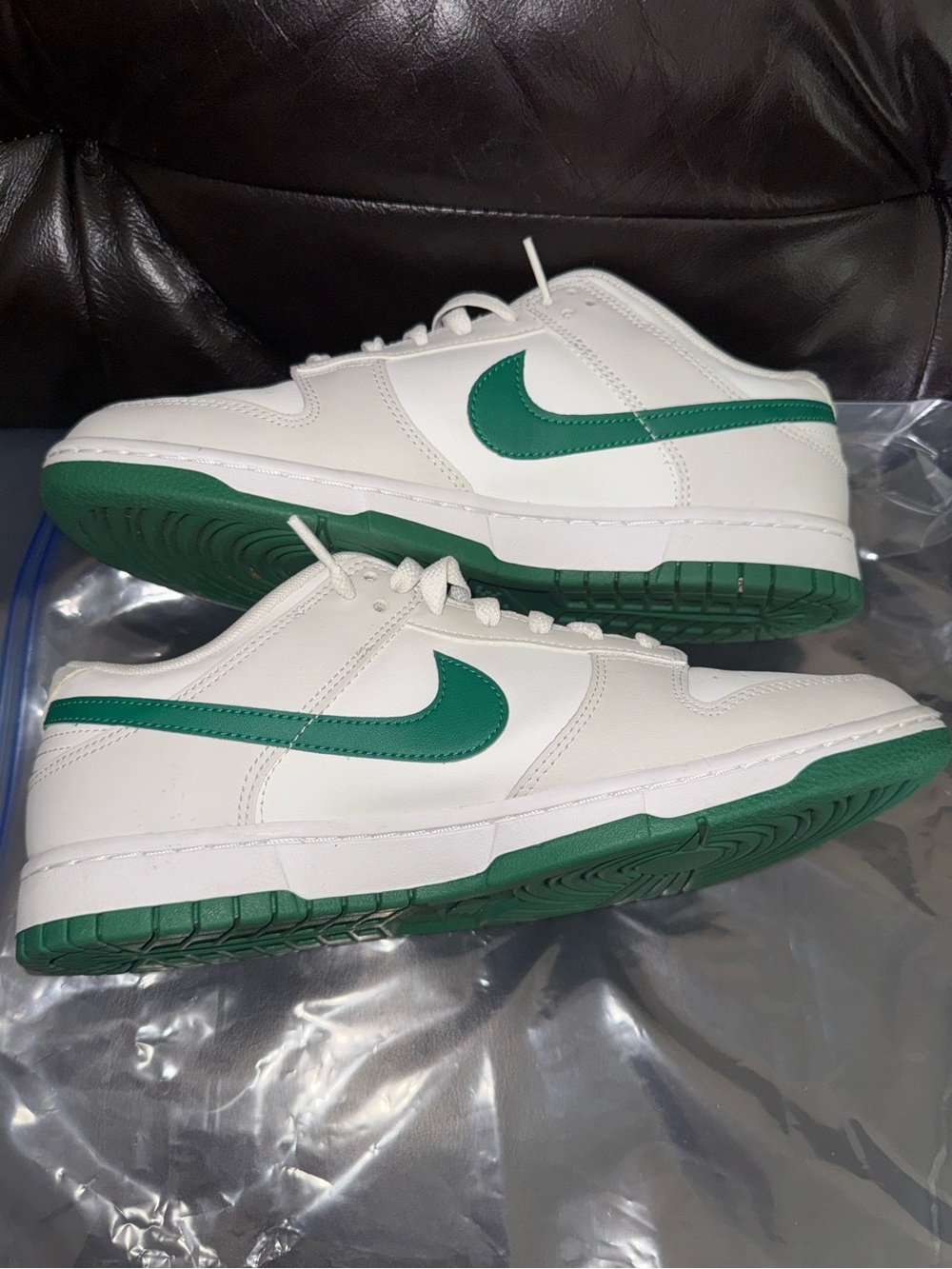 Nike Dunk Low 'Summit White Malachite’ 
men’s 10 women’s 11.5
